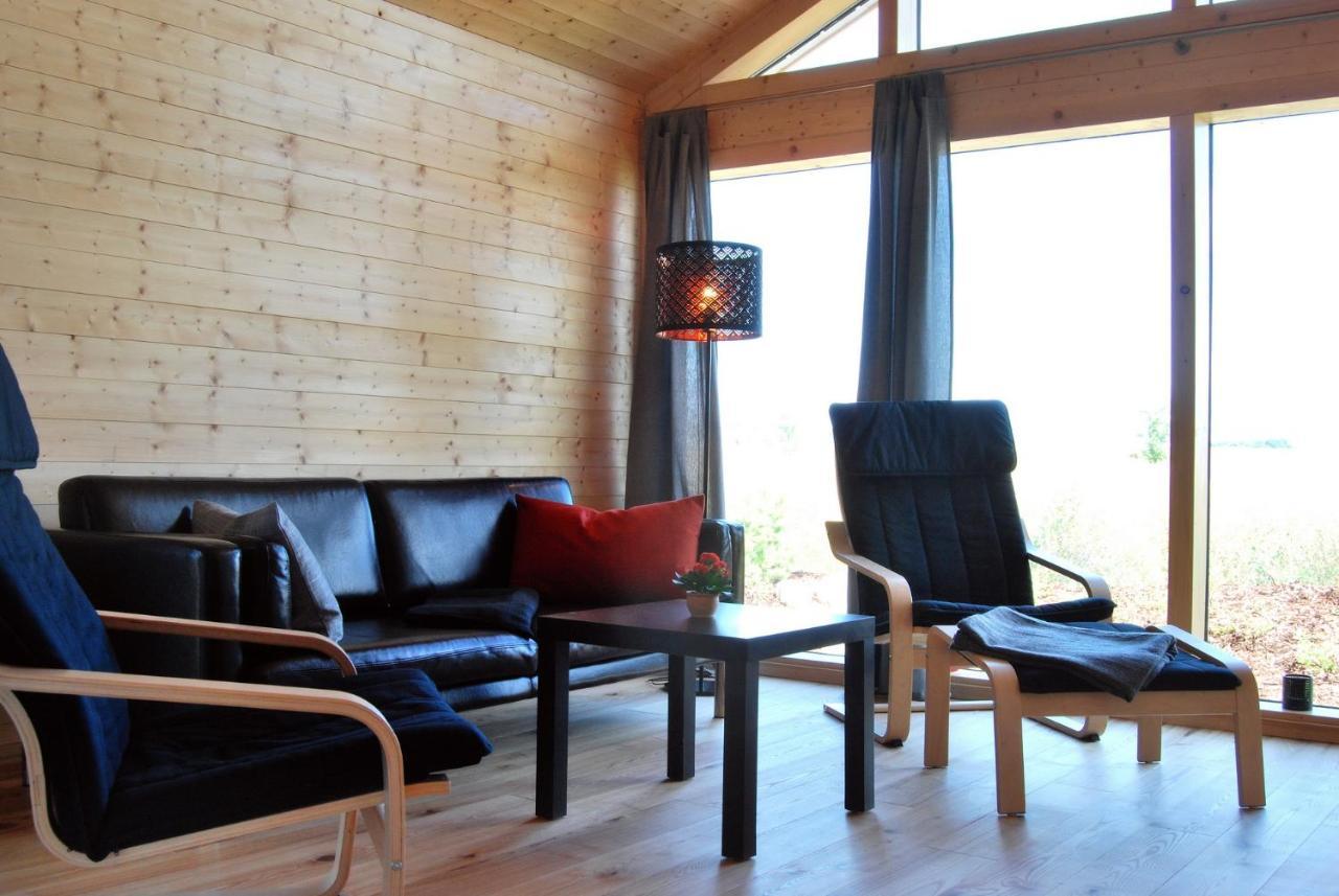 Schwarzes Holzferienhaus Mit Sauna -- Feldrain -- An Der Ostsee, Zierow Bei Wismar, 4-6 Personen Bagian luar foto