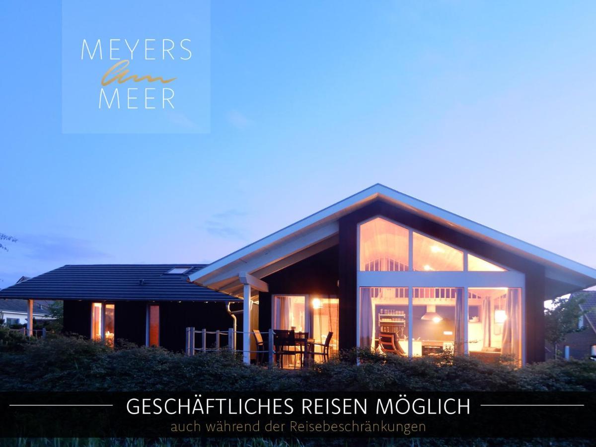 Schwarzes Holzferienhaus Mit Sauna -- Feldrain -- An Der Ostsee, Zierow Bei Wismar, 4-6 Personen Bagian luar foto